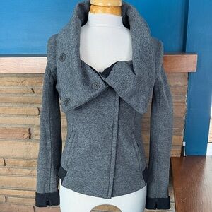 Lululemon Athletica Charcoal Gray Women's sweatshirt